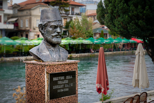 Bronze Statue Of Dervish Hima (Ibrahim Mehmet Naxhi), Publisher & Signatory Of The Albanian Declaration Of Independence From The Ottoman Empire In His Birthplace - Struga, FYROM Macedonia