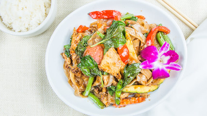 Thai Pad Kee Mao