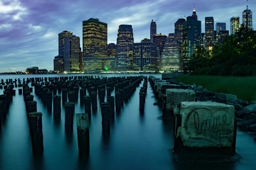 Naklejka premium New York at Night