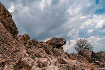 Mountain view with cloudy skies 