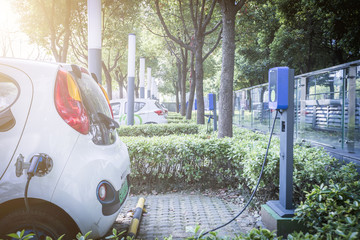 Charging an electric car battery