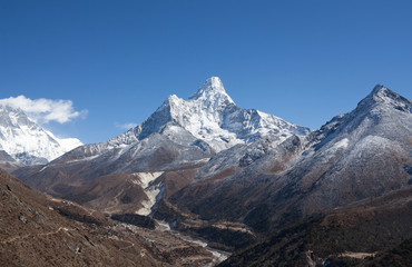 Fototapeta na wymiar Ama Dablam Mount view from Sagarmatha National Park, Everest region, Nepal