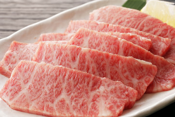 和牛　三角バラ　Wagyu Short-Rib beef. Is the Japanese.