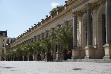 Obraz premium Mill Colonnade (Mlýnská kolonáda) in Carlsbad (Karlovy Vary), Czech Republic