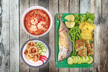 Fresh shrimp chili dip served with side dish.