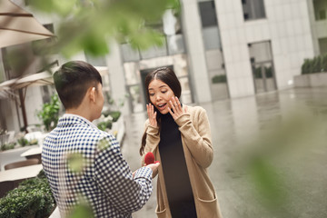 Guy makes wedding proposal to girl.