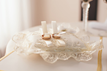 wedding accessories rings wooden butterfly and bouquet