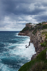 Port de Sóller Küste bei Sturm