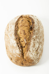 Zwiebelbrot auf weissen Hintergrund