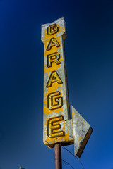 Vintage Neon sign directs drivers to Garage