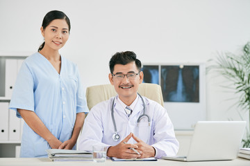 Fototapeta premium Cheerful medical team