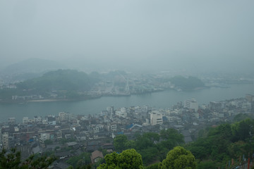 広島県　尾道　雨　風景