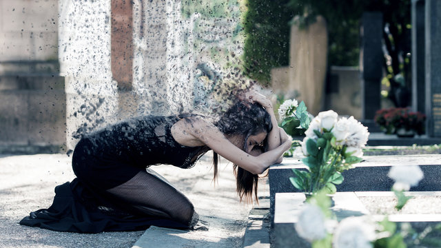 Afflicted woman portrait in grief in front of a grave - Dispersion effect
