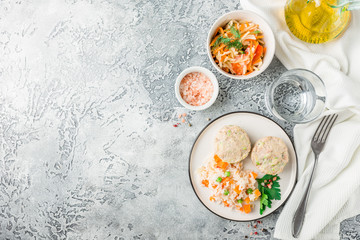 Chicken cutlets steamed with vegetables