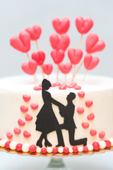 beautiful cake engagement