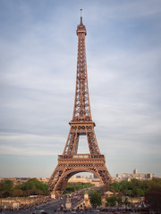 Fototapeta na wymiar Eiffel Tower view from the Place du Trocadero (Paris, France) in twilight time
