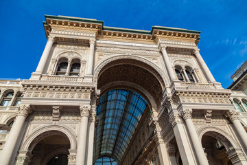 Fototapeta na wymiar Vittorio Emanuele II Gallery in Milan, Italy