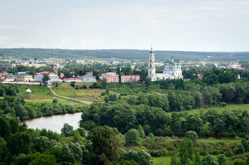 Fototapeta na wymiar View of the old district of Elabuga
