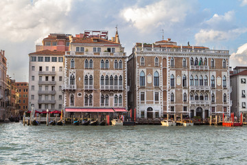 Naklejka premium Palaces on Grand Canal, Venice, Italy