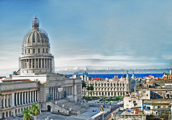 view of cuban capitoly and building