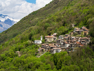 Fototapeta na wymiar Mountain village Noceno in Lombardy in Italian Alps