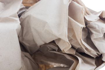 braunes Papier Füllmaterial für Versandkarton