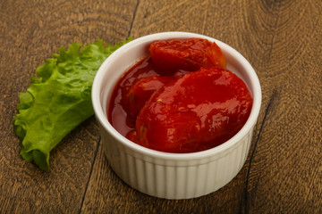 Peeled tomatoes