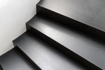 Rolgordijnen Trappen Abstracte moderne trappen in zwart-wit stijl