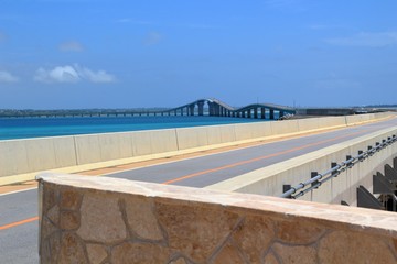 Fototapeta premium 宮古島の伊良部大橋