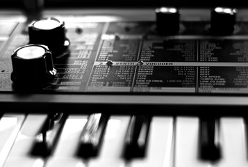 Synthesizer
