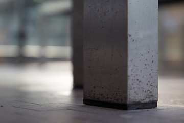 Concrete table leg
