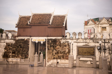 Fototapeta premium THAILAND ISAN KHORAT CITY WALL CHUMPHON GATE