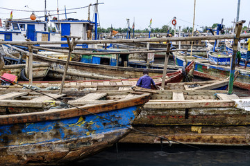 Fototapeta na wymiar Sekondi harbour boats
