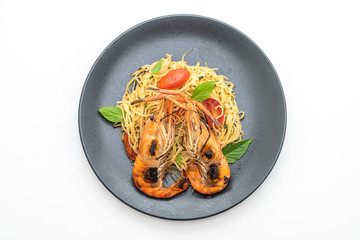 stir-fried spaghetti with grilled shrimps and tomatoes