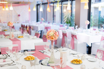 wedding table settings with decoration