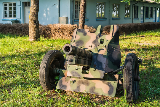 Cannon from the Second World War