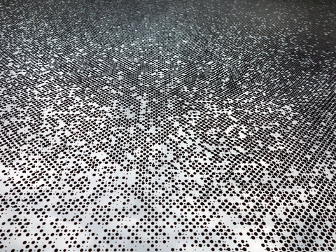 abstrakter hintergrund mit unregelm&auml;&szlig;ig angeordneten sich verdichtenden punkten