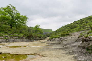 Salto del Nervión y alrededores, Monte Santiago