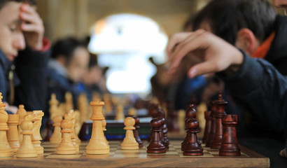 ajedrez jugadores competición tablero 4M0A27870-f18 © txakel