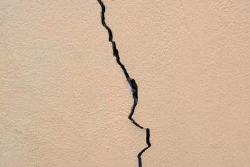Obraz premium cracked wall