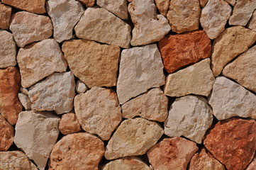 Steinwand auf spnaischer Insel Menorca