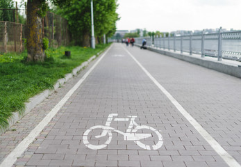 Obraz premium Bicycle path on the pier