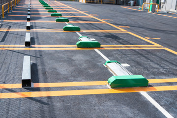 駐車場コインパーキングのロック板装置