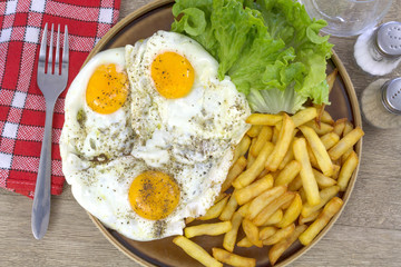 oeufs et frites
