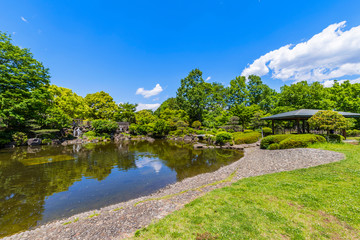 Fototapeta na wymiar 府中の森公園の日本庭園