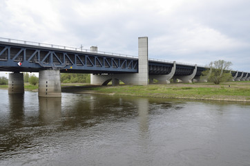 Trogbrücke, Wasserstraßenkreuz bei Magdeburg