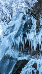 Eis Wasserfall gefroren Eiszapfen eingeist
