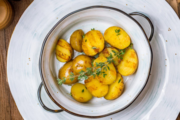 fried Potatoes with rosemary