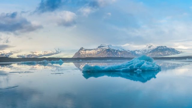 Time lapse of Ice bergs in Jokulsarlon glacial lake, Iceland.