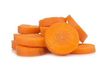 Fototapeta na wymiar carrot sliced isolated on white background